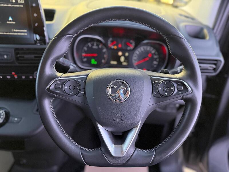 Vauxhall Combo Life 1.5 Turbo D BlueInjection Energy Auto Euro 6 (s/s) 5dr - U749