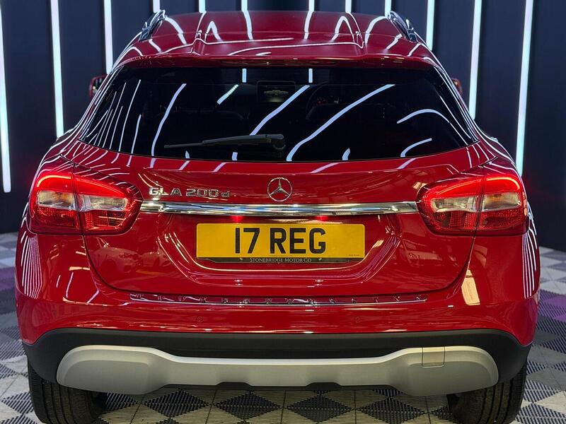 Mercedes-Benz GLA GLA SE SUV 2 Manual Diesel - U753