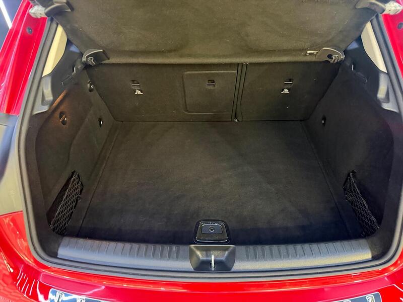 Mercedes-Benz GLA GLA SE SUV 2 Manual Diesel - U753
