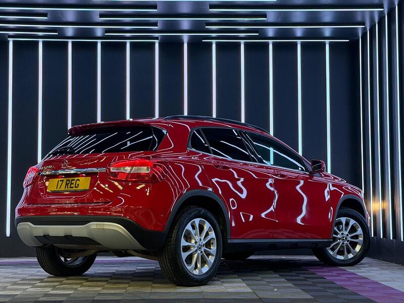 Mercedes-Benz GLA GLA SE SUV 2 Manual Diesel - U753