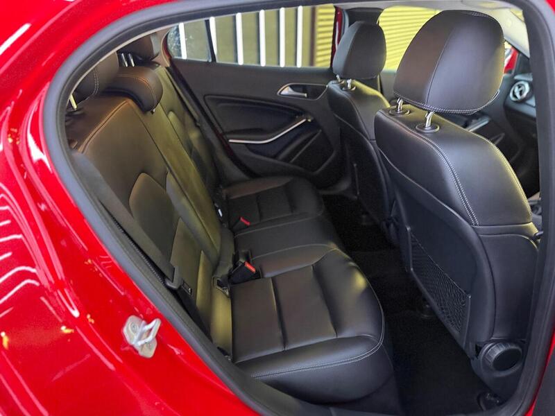 Mercedes-Benz GLA GLA SE SUV 2 Manual Diesel - U753