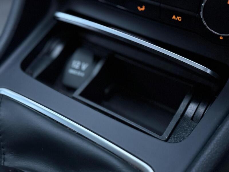 Mercedes-Benz GLA GLA SE SUV 2 Manual Diesel - U753