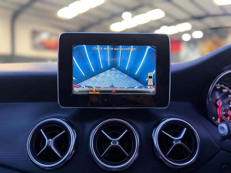Mercedes-Benz GLA GLA SE SUV 2 Manual Diesel - U753
