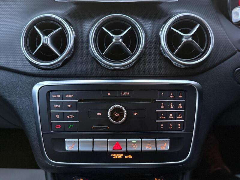 Mercedes-Benz GLA GLA SE SUV 2 Manual Diesel - U753