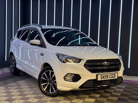 Ford Kuga 1.6 TDI R-Line Euro 6 (s/s) 5dr SUV Manual Diesel
