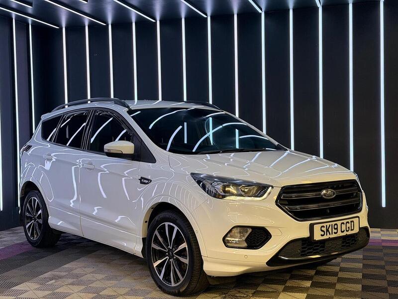 Ford Kuga 2.0 TDCi EcoBlue ST-Line Euro 6 (s/s) 5dr - U758