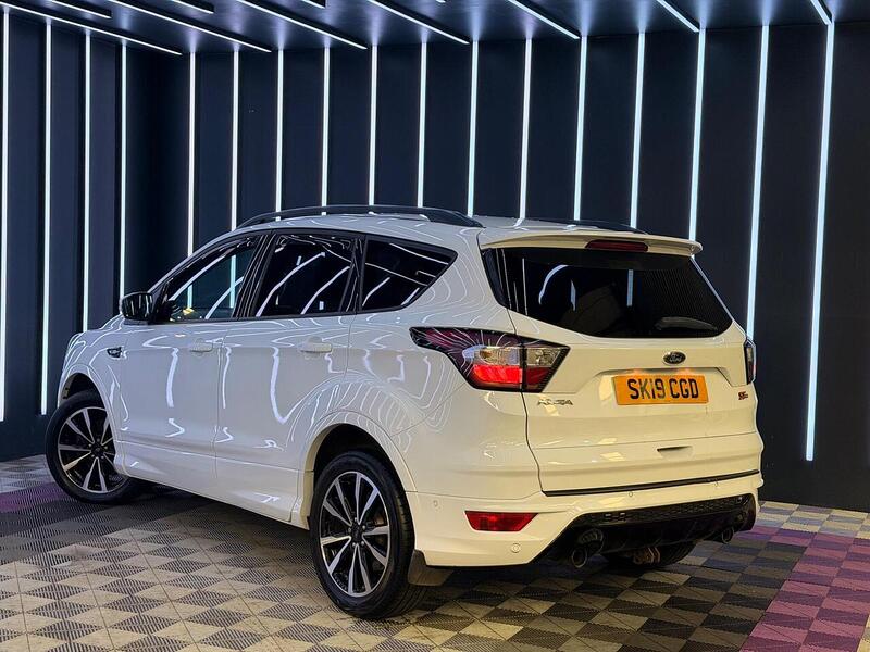 Ford Kuga 2.0 TDCi EcoBlue ST-Line Euro 6 (s/s) 5dr - U758