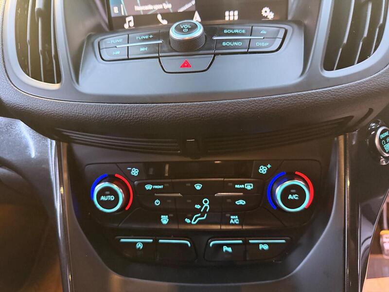 Ford Kuga 2.0 TDCi EcoBlue ST-Line Euro 6 (s/s) 5dr - U758