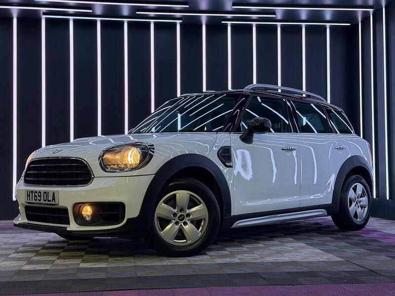 MINI Countryman 1.5 Cooper Classic Euro 6 (s/s) 5dr - U764