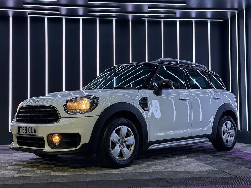 MINI Countryman 1.5 Cooper Classic Euro 6 (s/s) 5dr - U764