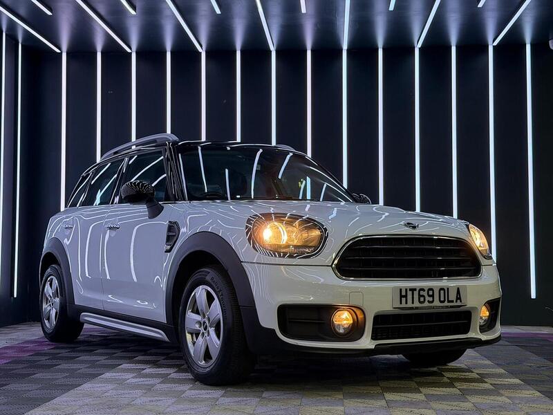 MINI Countryman 1.5 Cooper Classic Euro 6 (s/s) 5dr - U764