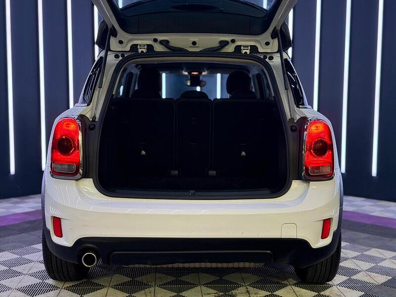 MINI Countryman 1.5 Cooper Classic Euro 6 (s/s) 5dr - U764
