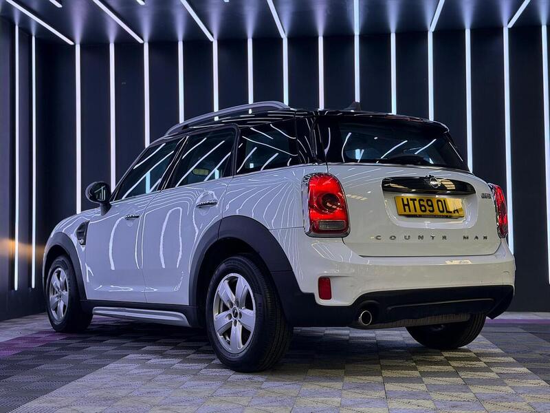 MINI Countryman 1.5 Cooper Classic Euro 6 (s/s) 5dr - U764