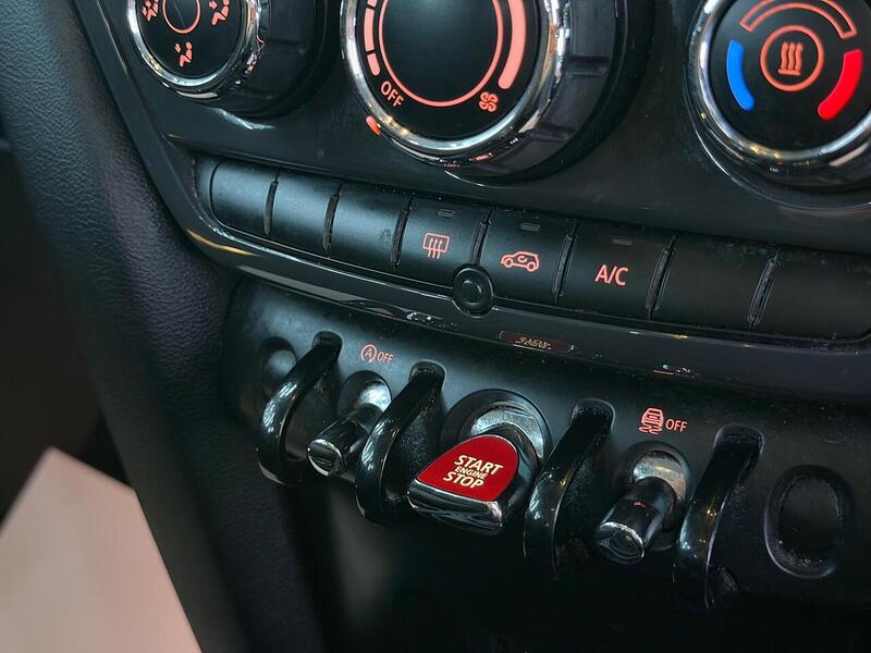 MINI Countryman 1.5 Cooper Classic Euro 6 (s/s) 5dr - U764