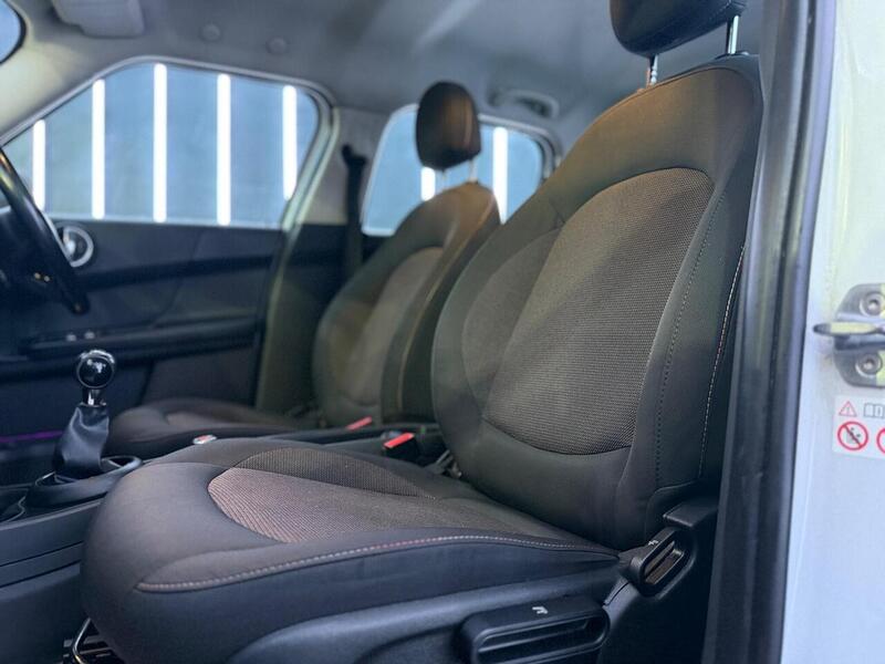 MINI Countryman 1.5 Cooper Classic Euro 6 (s/s) 5dr - U764