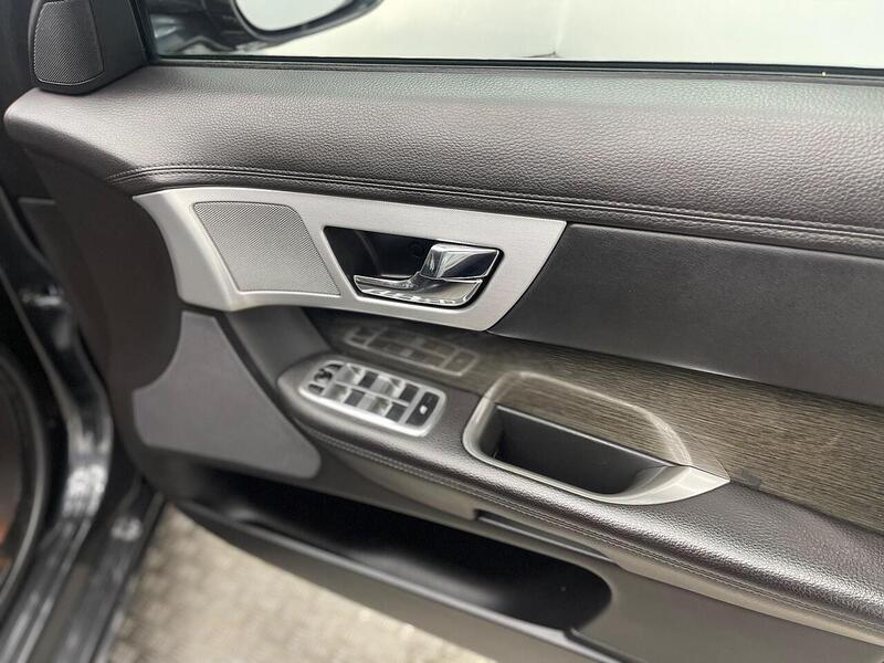 Jaguar XF XF 2.2d R-Sport Auto Euro 5 (s/s) 4dr - U80