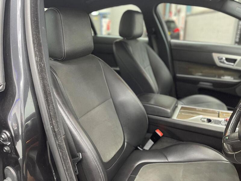 Jaguar XF XF 2.2d R-Sport Auto Euro 5 (s/s) 4dr - U80