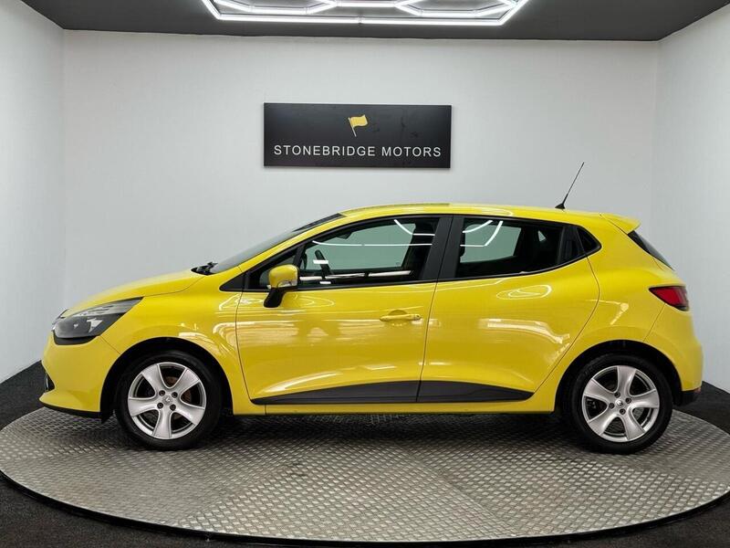 Renault Clio Clio 1.2 16V Expression + Euro 5 5dr - U82
