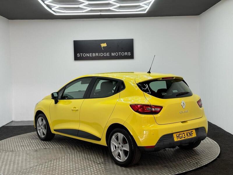 Renault Clio Clio 1.2 16V Expression + Euro 5 5dr - U82