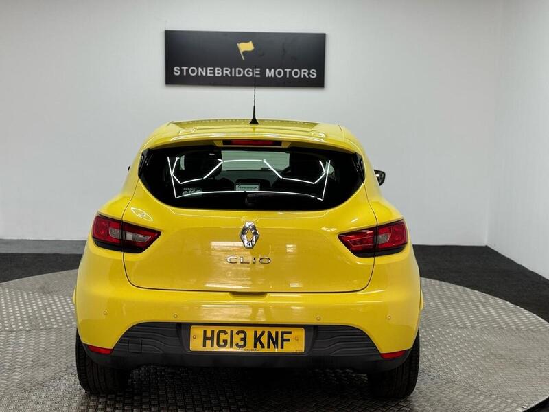 Renault Clio Clio 1.2 16V Expression + Euro 5 5dr - U82