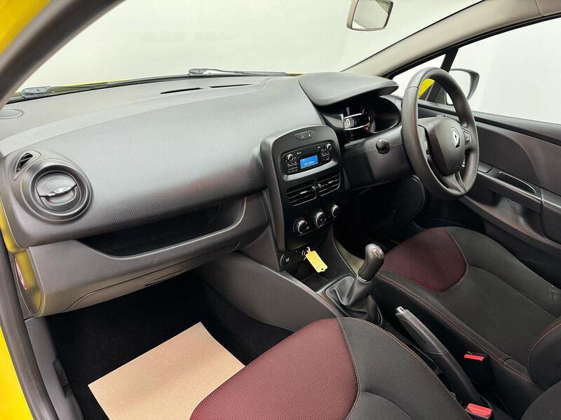 Renault Clio Clio 1.2 16V Expression + Euro 5 5dr - U82