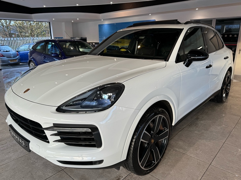 Porsche Cayenne 3.0T V6 GPF SUV 5dr Petrol TiptronicS 4WD Euro 6 (s/s) (340 ps) - U3829
