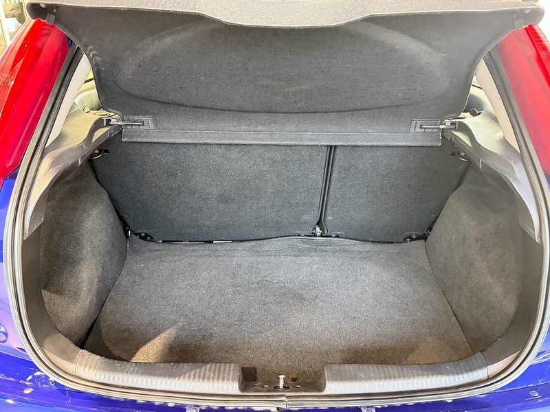 Ford Focus 2.0 RS Hatchback 3dr Petrol Manual (237 g/km, 213 bhp) - U5544