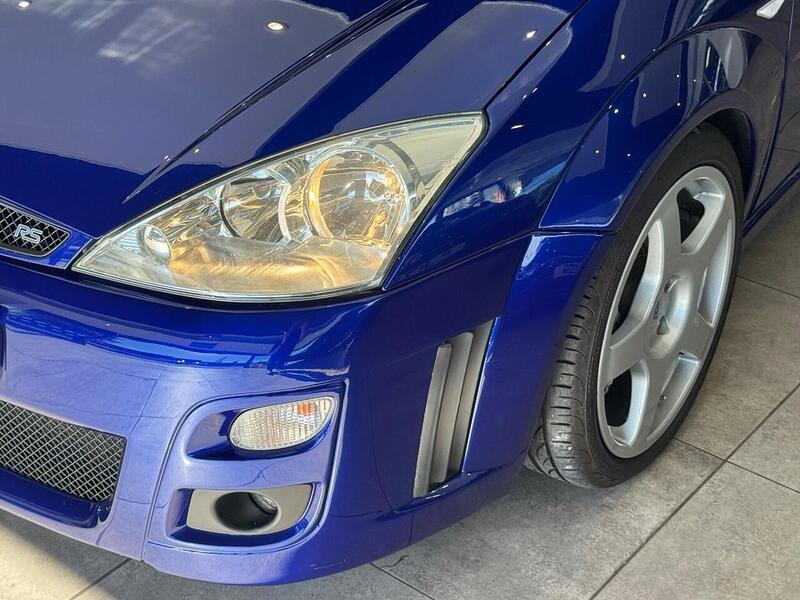 Ford Focus 2.0 RS Hatchback 3dr Petrol Manual (237 g/km, 213 bhp) - U5544