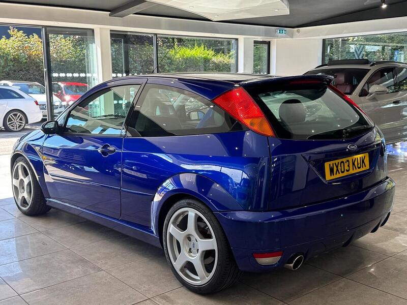 Ford Focus 2.0 RS Hatchback 3dr Petrol Manual (237 g/km, 213 bhp) - U5544