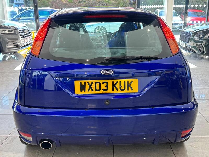 Ford Focus 2.0 RS Hatchback 3dr Petrol Manual (237 g/km, 213 bhp) - U5544
