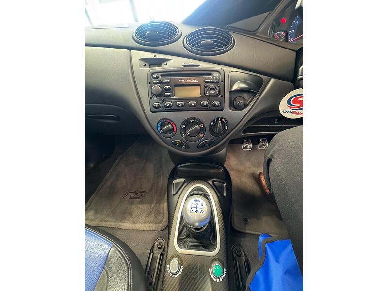 Ford Focus 2.0 RS Hatchback 3dr Petrol Manual (237 g/km, 213 bhp) - U5544