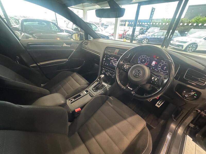 Volkswagen Golf 2.0 TSI BlueMotion Tech R Hatchback 5dr Petrol DSG 4Motion Euro 6 (s/s) (310 ps) - U5546