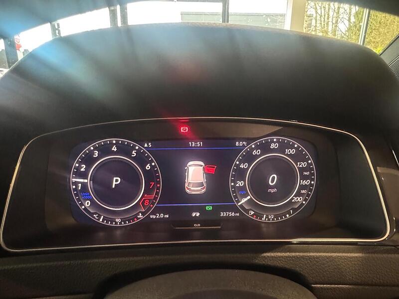 Volkswagen Golf 2.0 TSI BlueMotion Tech R Hatchback 5dr Petrol DSG 4Motion Euro 6 (s/s) (310 ps) - U5546