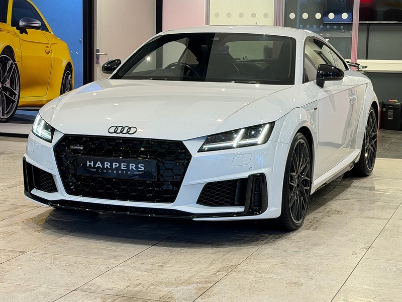 Audi TT 2.0 TFSI 45 Black Edition Coupe 3dr Petrol S Tronic quattro Euro 6 (s/s) (245 ps) - U5839