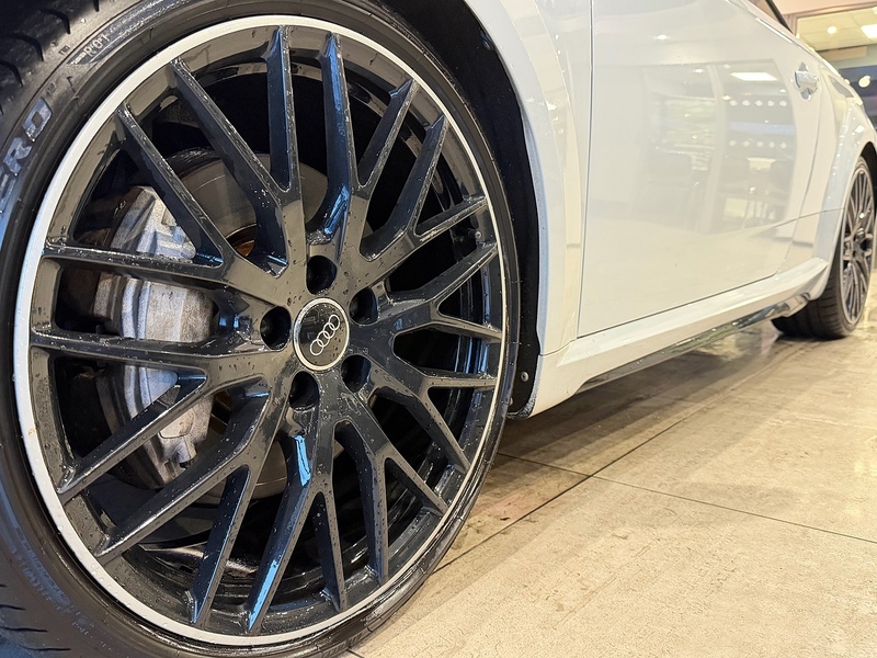 Audi TT 2.0 TFSI 45 Black Edition Coupe 3dr Petrol S Tronic quattro Euro 6 (s/s) (245 ps) - U5839