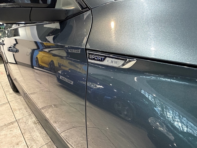 Skoda Superb 2.0 TDI SportLine Estate 5dr Diesel DSG Euro 6 (s/s) (190 ps) - U5934