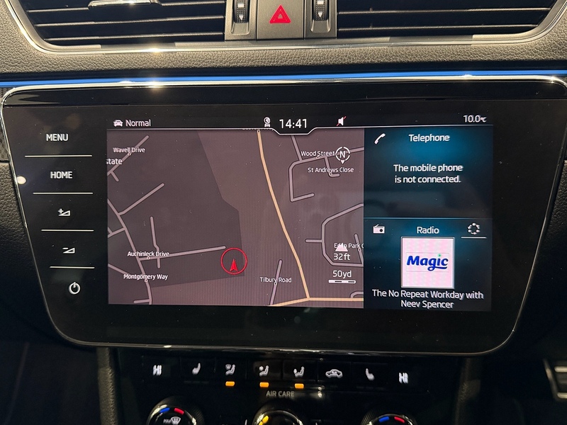 Skoda Superb 2.0 TDI SportLine Estate 5dr Diesel DSG Euro 6 (s/s) (190 ps) - U5934