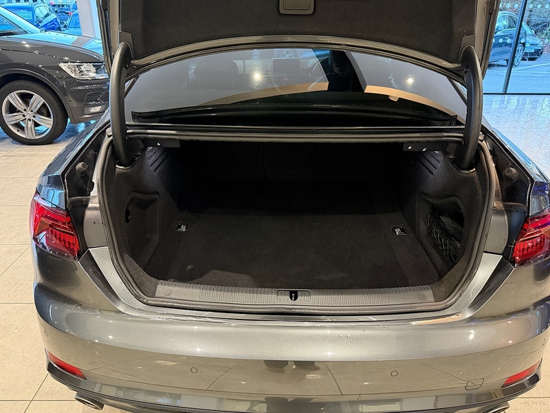 Audi A5 2.0 TFSI 35 Black Edition Coupe 2dr Petrol S Tronic Euro 6 (s/s) (150 ps) - U5983