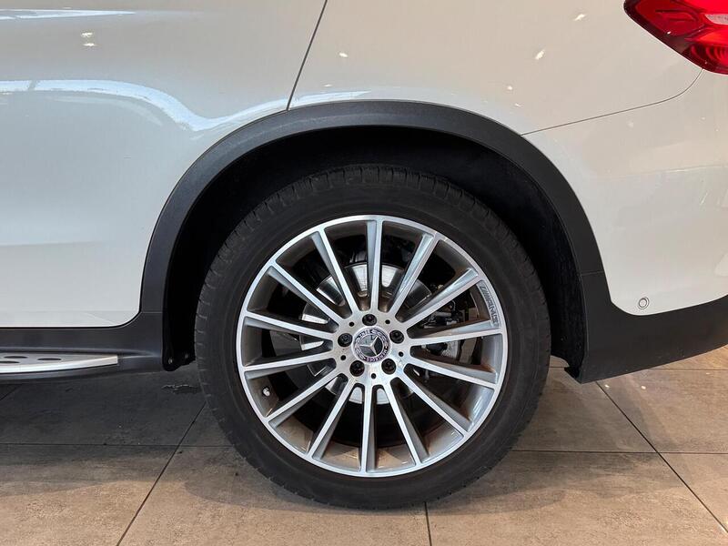 Mercedes-Benz GLC 2.1 GLC220d AMG Line (Premium) SUV 5dr Diesel G-Tronic+ 4MATIC Euro 6 (s/s) (170 ps) - U5986