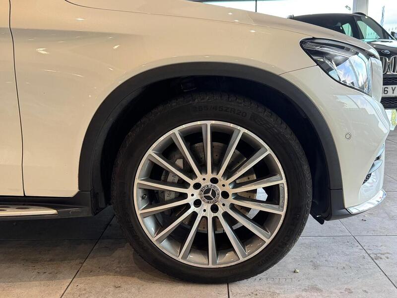 Mercedes-Benz GLC 2.1 GLC220d AMG Line (Premium) SUV 5dr Diesel G-Tronic+ 4MATIC Euro 6 (s/s) (170 ps) - U5986