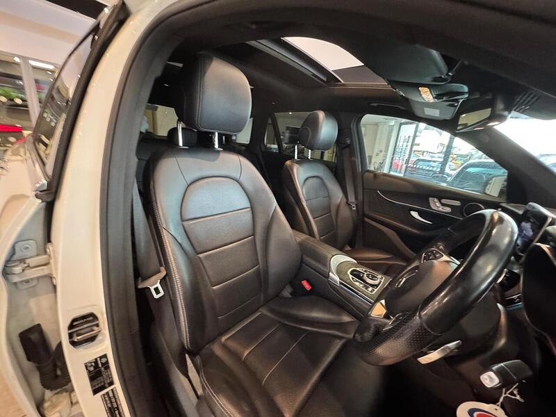 Mercedes-Benz GLC 2.1 GLC220d AMG Line (Premium) SUV 5dr Diesel G-Tronic+ 4MATIC Euro 6 (s/s) (170 ps) - U5986