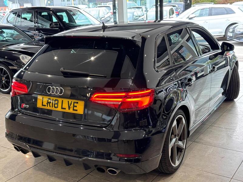 Audi S3 2.0 TFSI Black Edition Sportback 5dr Petrol S Tronic quattro Euro 6 (s/s) (310 ps) - U5987