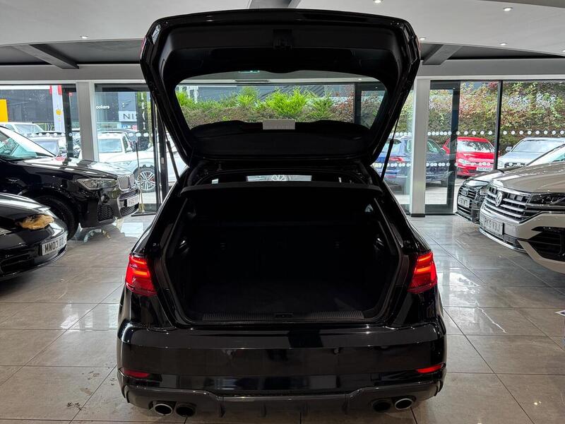 Audi S3 2.0 TFSI Black Edition Sportback 5dr Petrol S Tronic quattro Euro 6 (s/s) (310 ps) - U5987
