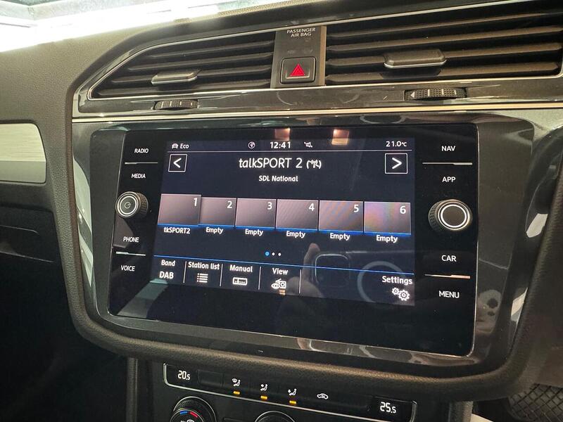 Volkswagen Tiguan 2.0 TDI Match SUV 5dr Diesel DSG 4Motion Euro 6 (s/s) (150 ps) - U5990