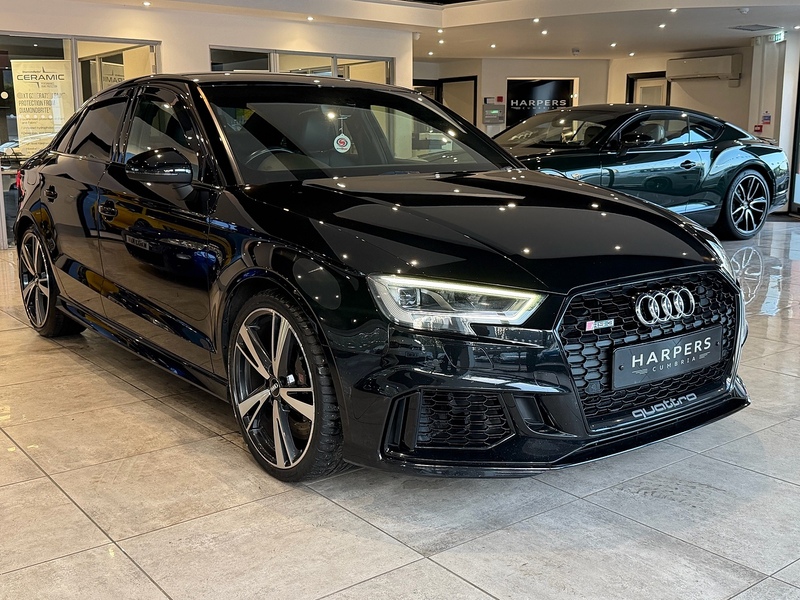Audi RS3 2.5 TFSI Saloon 4dr Petrol S Tronic quattro Euro 6 (s/s) (400 ps) 2.5 4dr Saloon Automatic Petrol - U5996