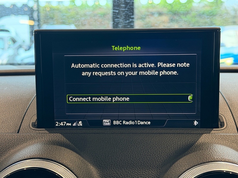 Audi RS3 2.5 TFSI Saloon 4dr Petrol S Tronic quattro Euro 6 (s/s) (400 ps) 2.5 4dr Saloon Automatic Petrol - U5996