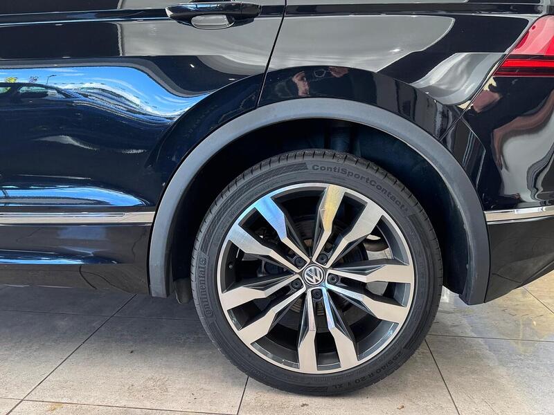 Volkswagen Tiguan 2.0 TDI R-Line SUV 5dr Diesel Manual 4Motion Euro 6 (s/s) (150 ps) - U5998