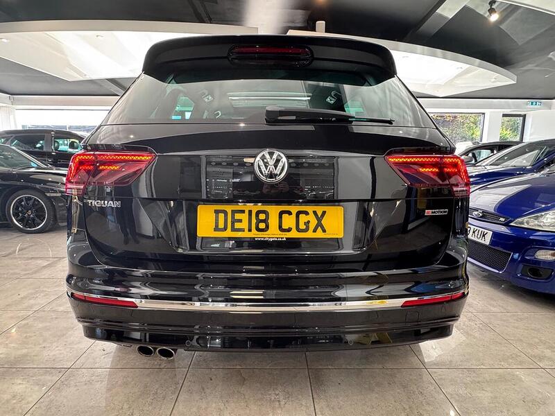 Volkswagen Tiguan 2.0 TDI R-Line SUV 5dr Diesel Manual 4Motion Euro 6 (s/s) (150 ps) - U5998