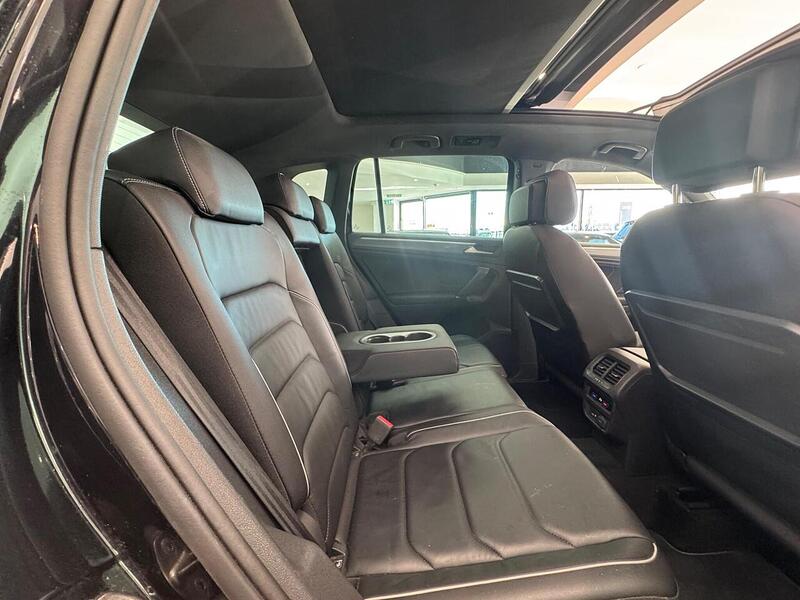 Volkswagen Tiguan 2.0 TDI R-Line SUV 5dr Diesel Manual 4Motion Euro 6 (s/s) (150 ps) - U5998