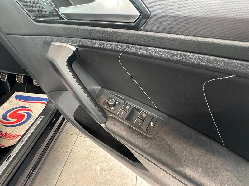 Volkswagen Tiguan 2.0 TDI R-Line SUV 5dr Diesel Manual 4Motion Euro 6 (s/s) (150 ps) - U5998